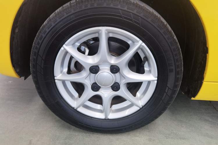 Used Roewe Clever 2022 311km QiQi BoBo Edition Exterior 4