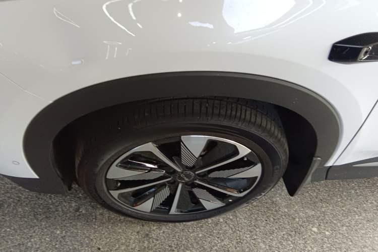 Used BYD Song PLUS New Energy 2025 DM-i Intelligent Driving 112KM Prestige Model