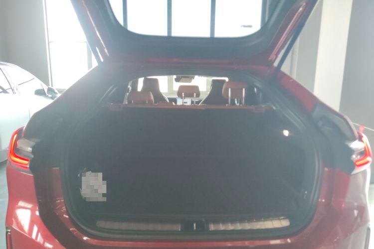 Used Nio EC6 2022 75 kWh Sport Edition Trunk