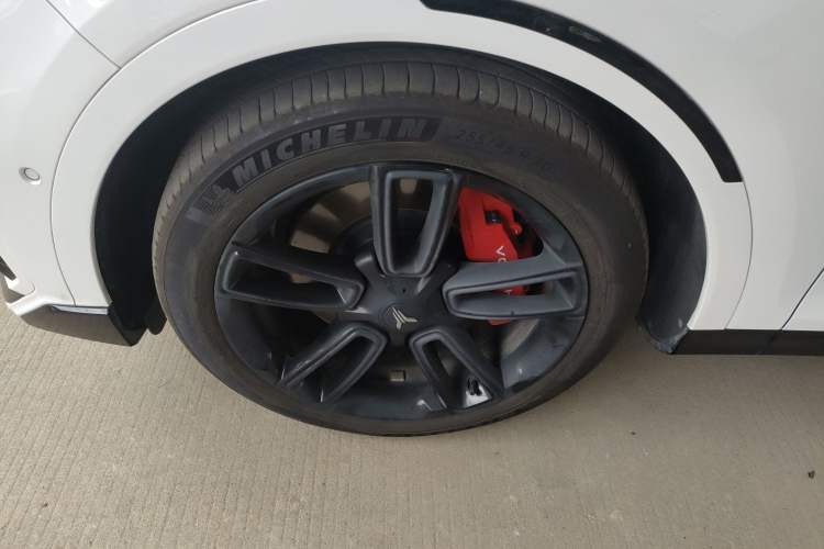 Used VOYAH FREE 2025 318 318 km Rear-Drive Touring Edition Exterior 4