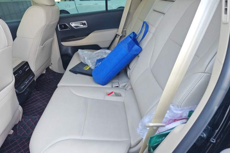 Used Toyota Land Cruiser 