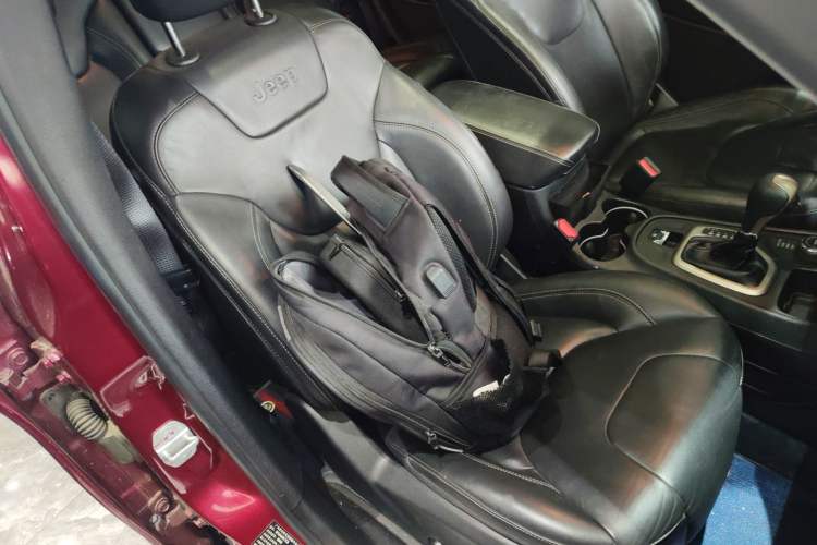 Used Jeep Cherokee 2016 2.4L Superior Edition