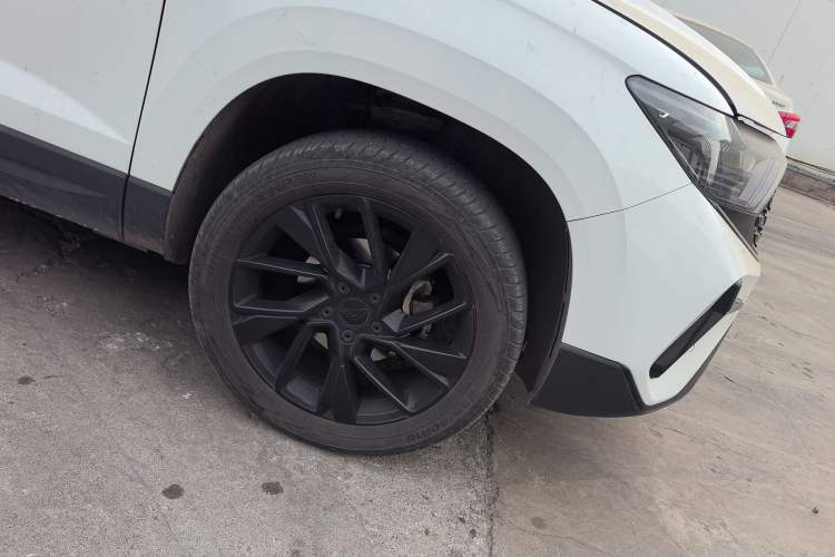 Used Jetta VS7 2023 280TSI Automatic High-Gloss Glory Edition