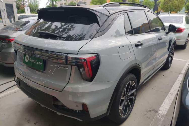 Used Lynk & Co 01 2023 1.5TD EM-F PM Rear Right 45 Deg