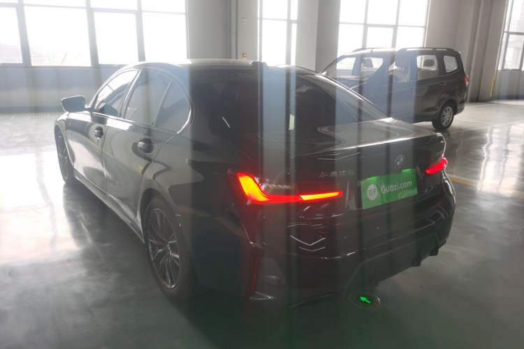 Used BMW 3 Series 2024 325i M Sport Night Edition Package Rear Left 45 Deg