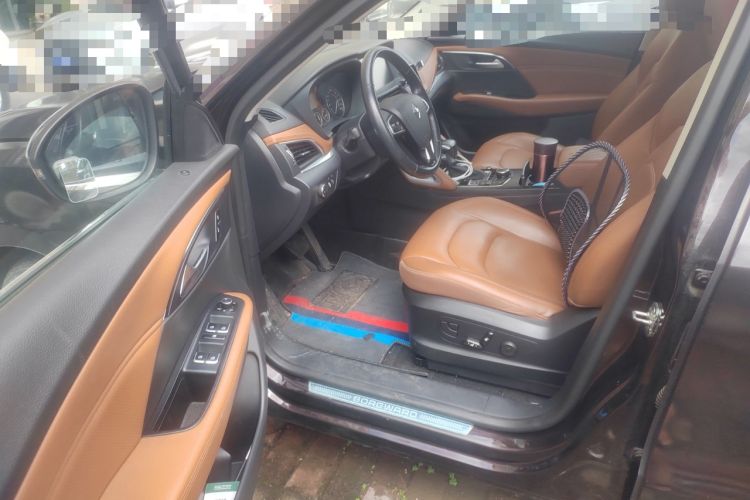 Used BORGWARD BX7 2018 28T Front-Wheel Drive Quality Enjoyment Version 5 Seats China VI Emission Standard
