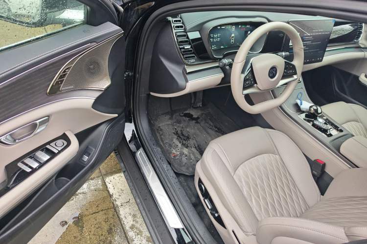 Used BYD Han 2025 DM-i Intelligent Driving Edition 125KM LiDAR Flagship Model Driver Seat