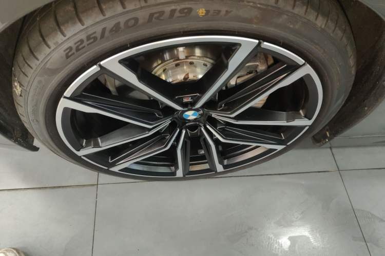 Used BMW 4 Series 2023 430i M Sport Night Edition Exterior 4