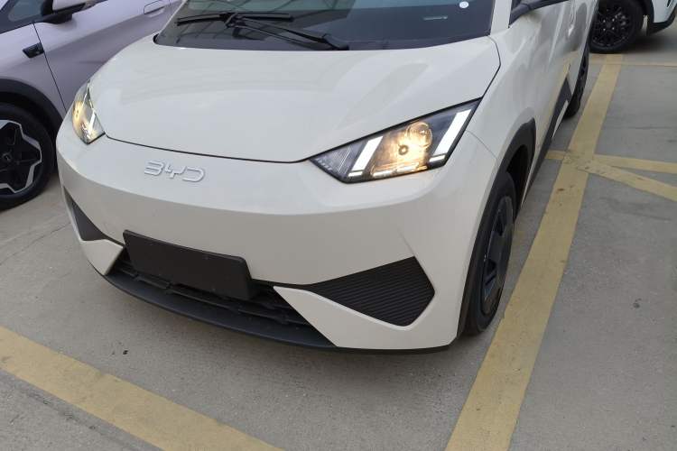 Used BYD Seagull 2025 Intelligent Driving Version 305 km Dynamic Edition
