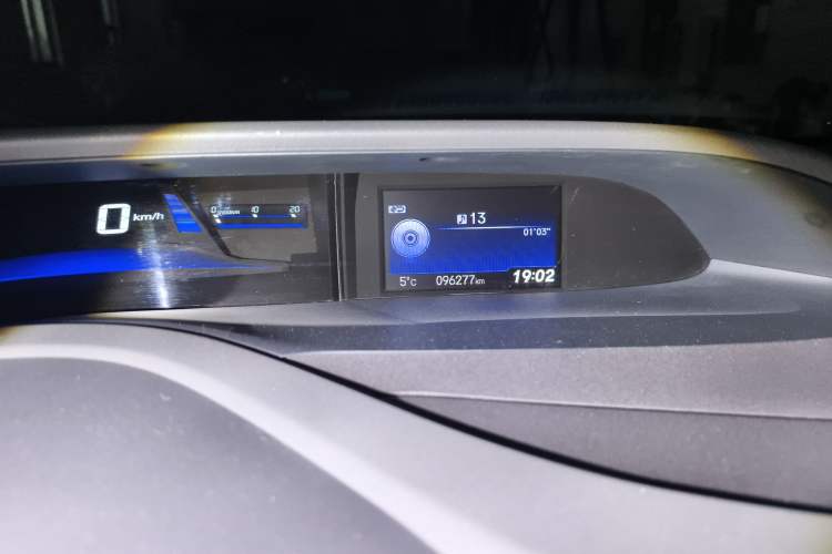 Used Honda Civic 2013 10th Anniversary 1.8L Automatic Luxury Edition
