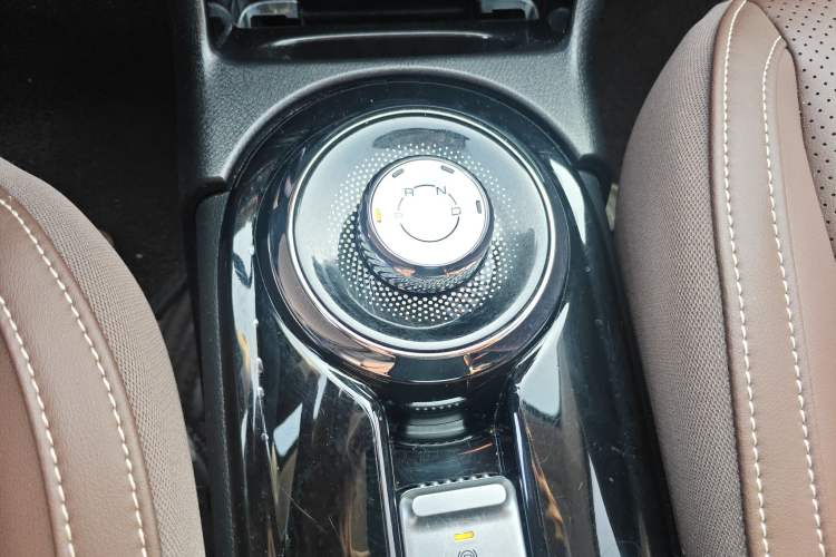 Used Wuling Bingo 2024 333 km Enjoyment Version
