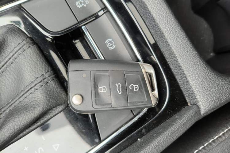 Used Skoda Kodiaq 2017 TSI330 5-Seat Two-Wheel Drive Luxury Edition Vehicle Key