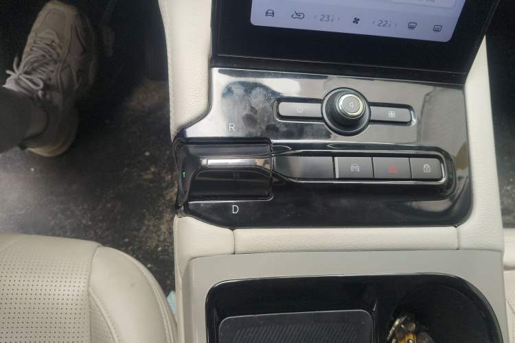 Used Nio ES8 2018 355 km Base Version 7-Seater Edition
