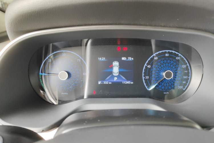 Used Hongqi E-QM5 2022 431 km Charge & Enjoy Edition Instrument Cluster