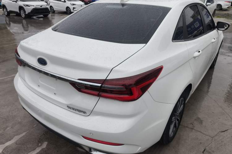 Used Ford Escort 2021 1.5L Automatic Diamond Edition Rear Right 45 Deg