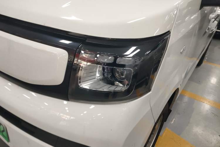 Used Chana Ruixing EM80 2024 Liftback Comfort Version 6 Seats 41.86 kWh
