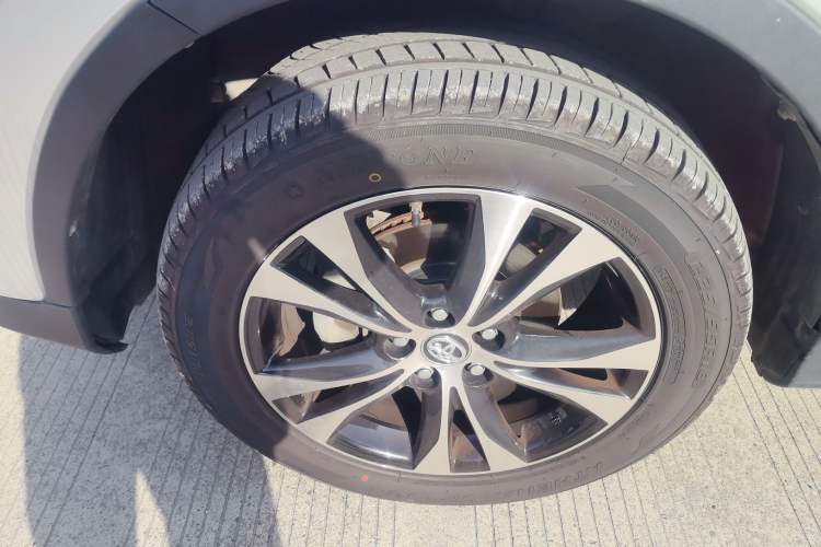 Used Toyota RAV4 2015 2.5L Automatic 4x4 Elite Edition