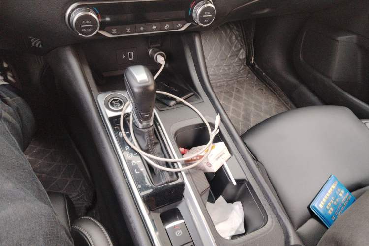 Used Nissan Sylphy 2022 1.6L XL CVT Enjoyment Edition Gear Lever