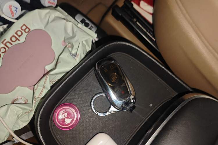 Used Buick GL8 2018 ES 28T Flagship Model China VI Standard
