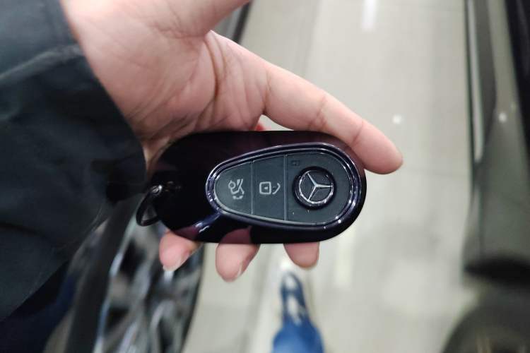 Used Mercedes-Benz C-Class New Energy 2023 Facelift C 350 eL