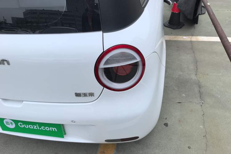 Used CHANGAN NEVO Lumin 2024 301km Orange Wind Edition