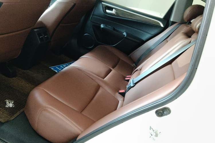 Used Honda Jade 2017 1.8L automatic Comfort version 5 seats