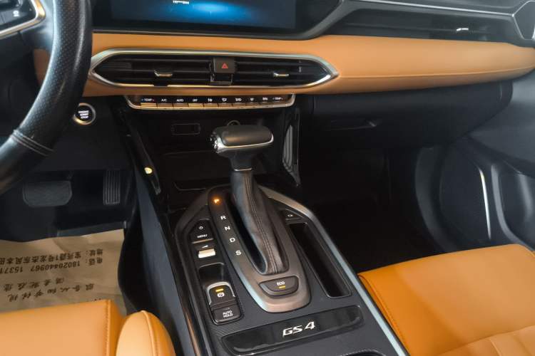 Used GAC Trumpchi GS4 2020 270T Automatic Supreme Edition Gear Lever