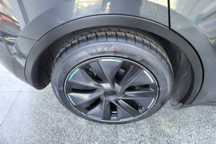 Used Tesla Model Y 2024 Rear-Wheel-Drive Version