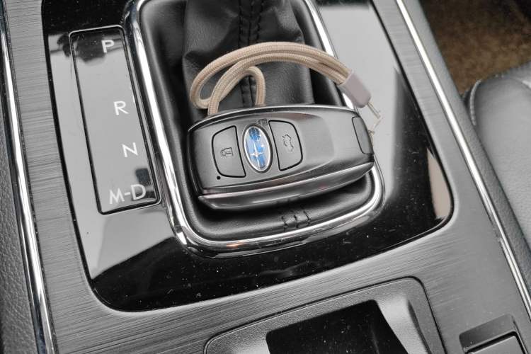 Used Subaru Outback 2016 2.5i Sport Navigation Edition Vehicle Key