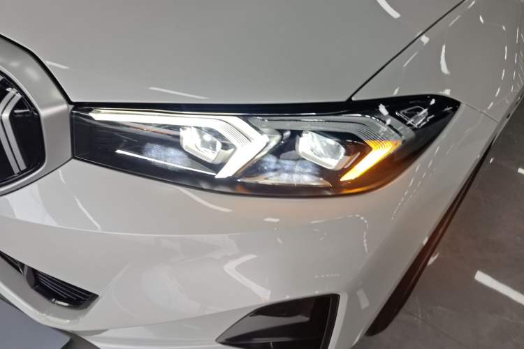 Used BMW i3 2024 eDrive 35 L Left Front Headlight