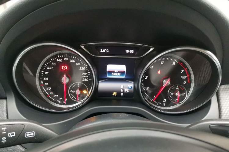 Used Mercedes-Benz GLA 2017 GLA 220 4MATIC Fashion Model
