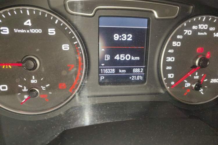 Used Audi Q3 2013 40 TFSI quattro Luxury Model
