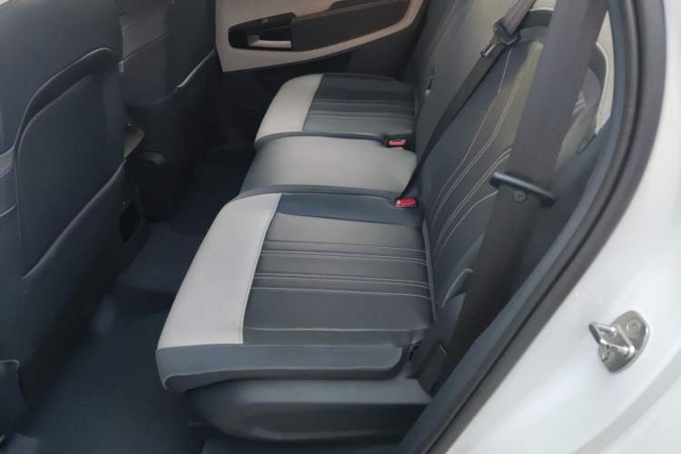 Used Baojun RM-5 2019 1.5T CVT 24-Hour Online Luxury Version 5 Seats
