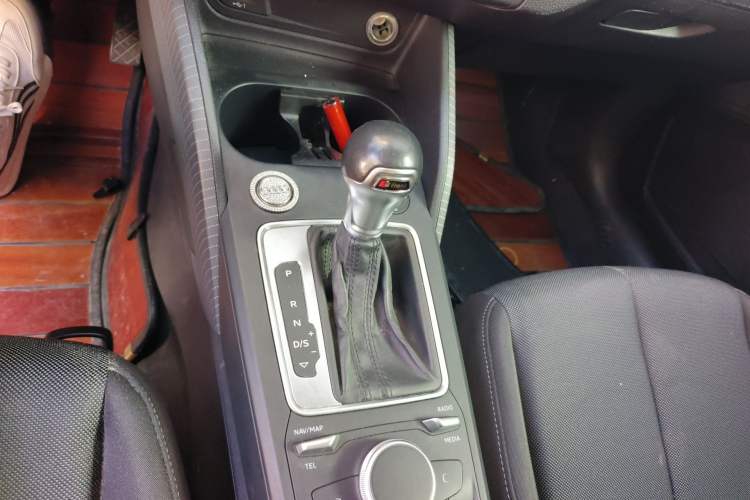 Used Audi Q2L 2018 35 TFSI Launch Exclusive Edition China VI
