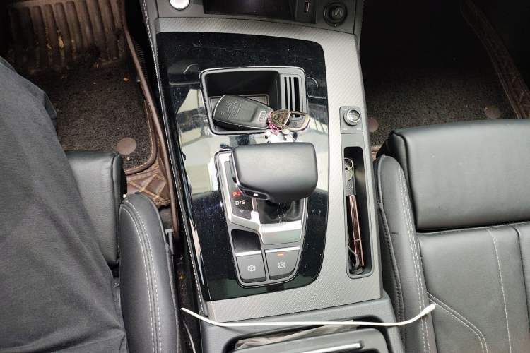 Used Audi Q5L 2022 Updated 40T Luxury Dynamic Edition