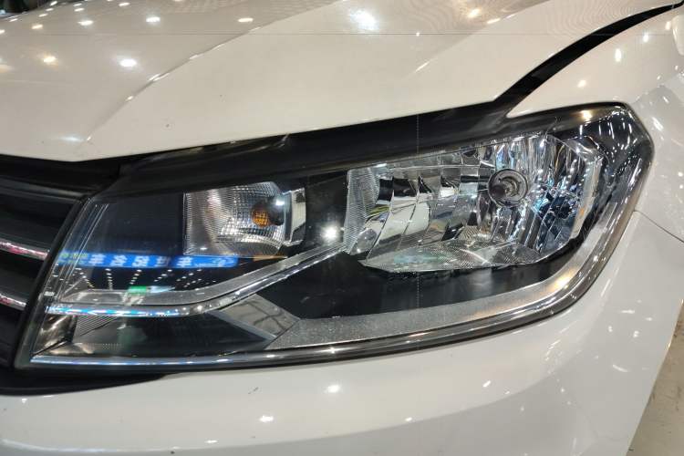 Used Volkswagen Santana 2016 1.6L Automatic Fashion Edition
