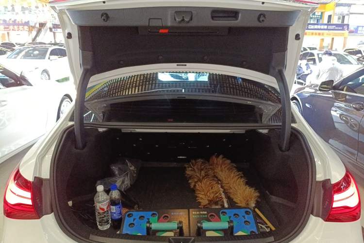 Used Mercedes-Benz A-Class 2023 A 200 L Fashion Model
