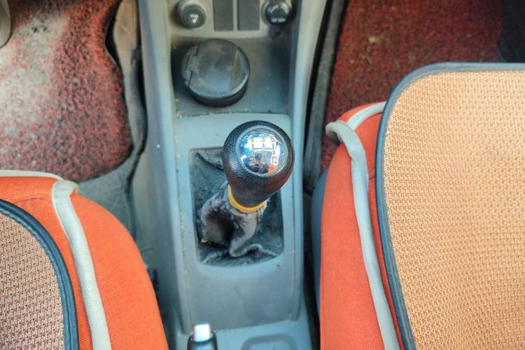 Used CHANGAN Alsvin 2012 Sedan 1.5L Manual Luxury Model
