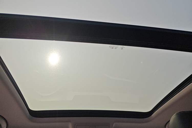 Used Skoda Kodiaq 2022 Facelifted TSI330 5-Seater Two-Wheel-Drive Luxury Edition