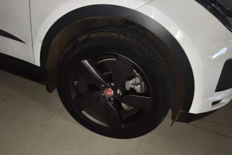 Used Jaguar E-PACE 2018 P250 SE China VI
