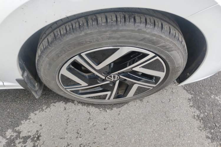 Used Volkswagen Sagitar 2024 300TSI DSG Excellence Edition Exterior 4