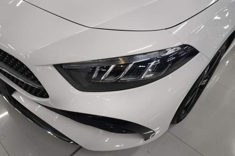 Used Mercedes-Benz A-Class 2023 A 200 L Fashion Model Left Front Headlight