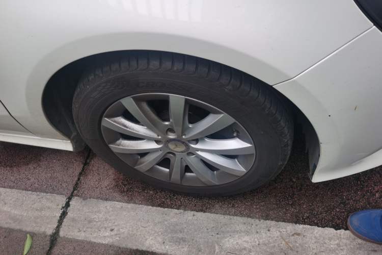 Used Mercedes-Benz A-Class 2016 A 180 Right Front Wheel Hub