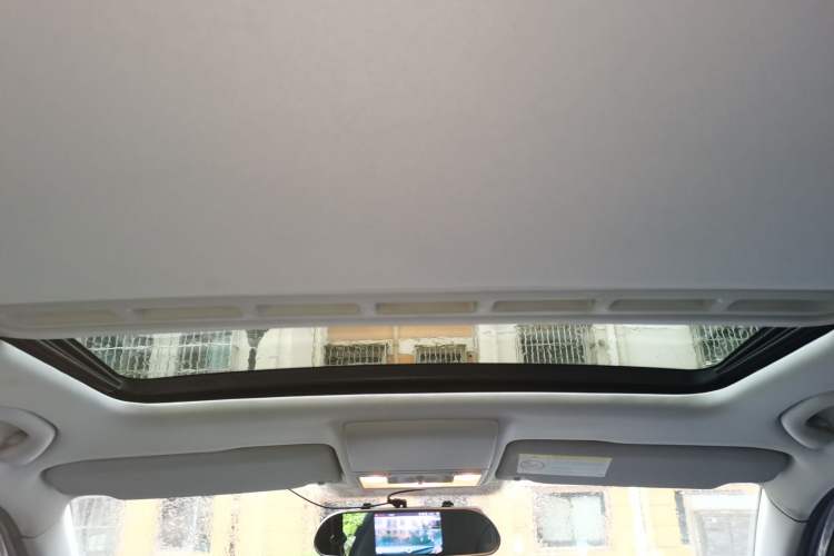 Used Volkswagen Lavida 2013 Revised Version 1.4 TSI DSG Comfort Edition Headliner