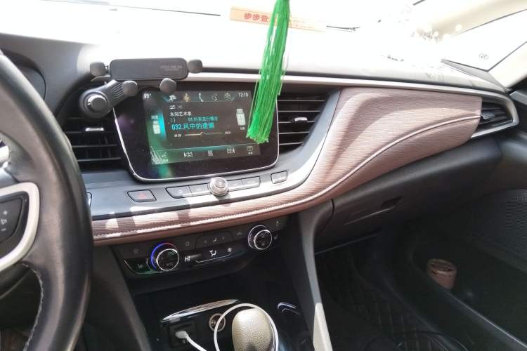 Used Buick GL6 2019 18T 6-Seater Connected Luxury Version China V Standard