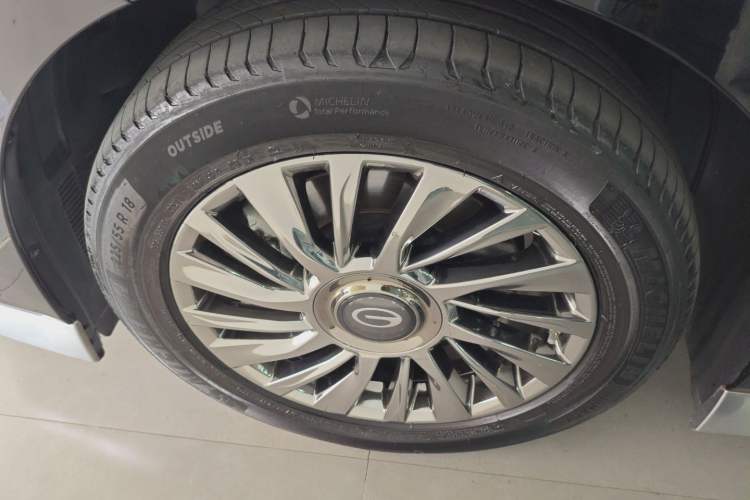 Used GAC Trumpchi M8 2024 Zongshi Series 400T Pioneer Edition Exterior 4