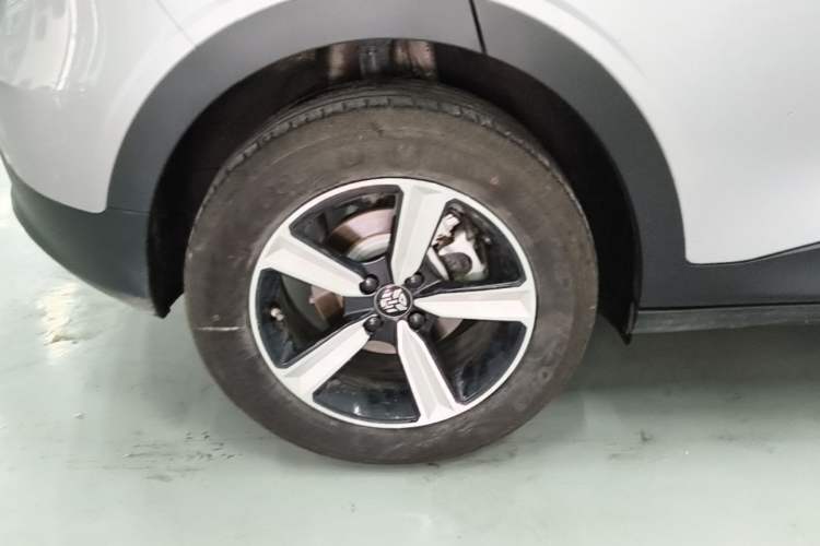 Used Geely Galaxy Geome 2025 310km Youth Edition Right Rear Wheel Hub