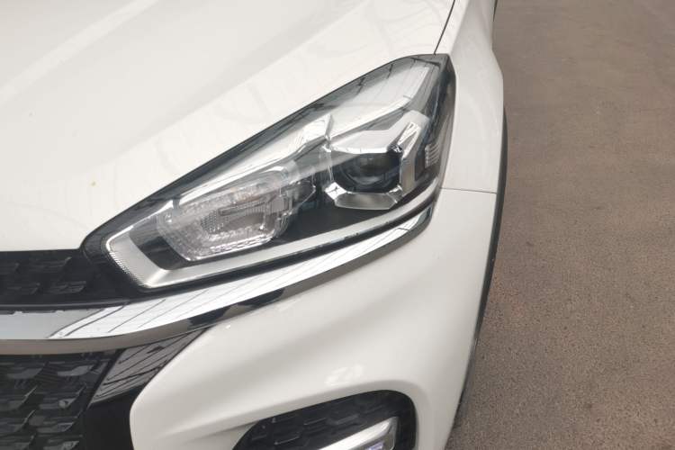 Used Chery Tiggo 8 2018 1.5 TCI Automatic Luxury Model 5 Seats Left Front Headlight