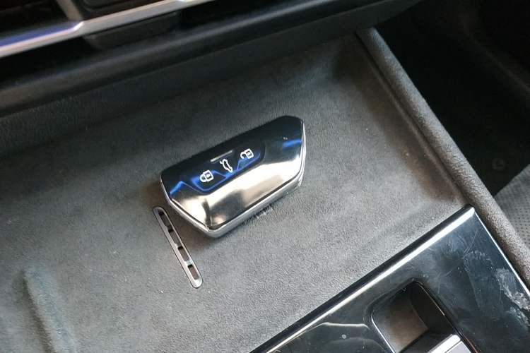 Used Volkswagen Tiguan L 2024 PRO 380TSI Four-Wheel Drive R-Line Prestige Edition
