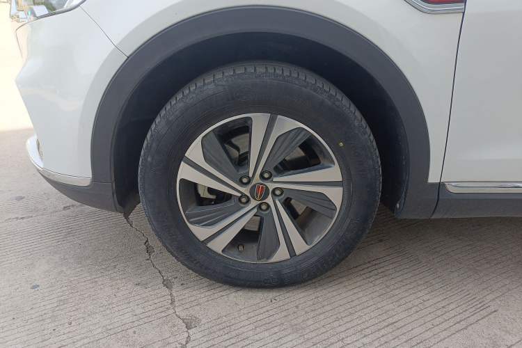 Used Hongqi HS5 2019 2.0T Smart Connect Flagship Edition Left Front Wheel Hub